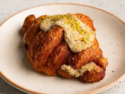 Pistachio & Raspberry Croissant