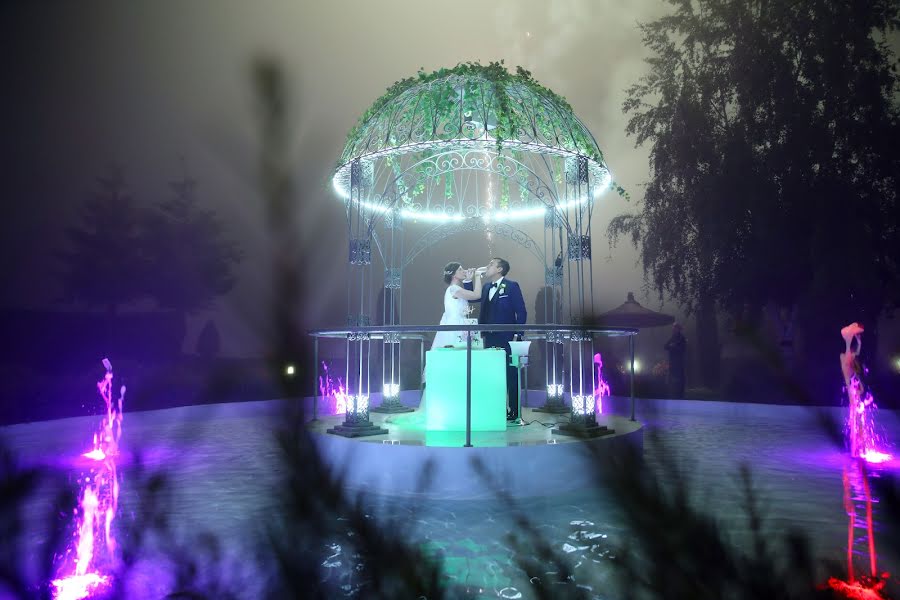 Fotógrafo de casamento Luis Gomes (luisgomesphoto). Foto de 16 de abril 2019