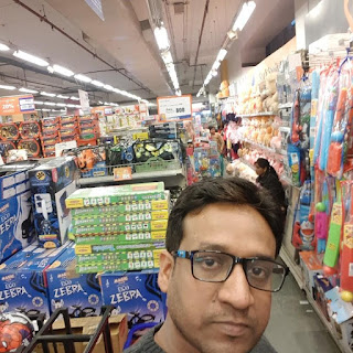 Devesh Sagar at Big Bazaar, Shipra Mall,  photos