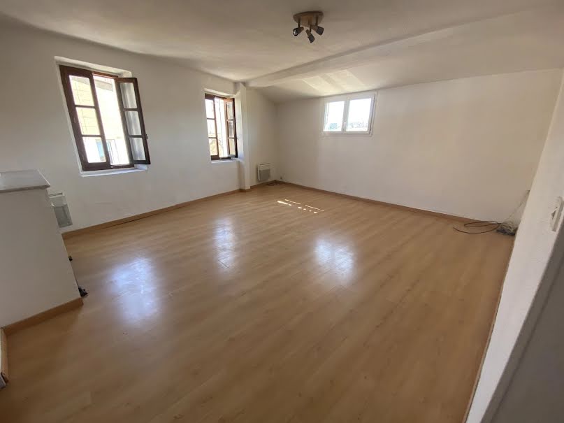 Location  appartement 2 pièces 52 m² à Marseille 6ème (13006), 850 €