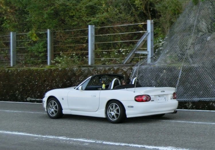ロードスターの群馬の妖精がっちん・伊勢志摩スカイライン・RX-7・リーゼント・オープンカーに関するカスタム事例の投稿画像12枚目