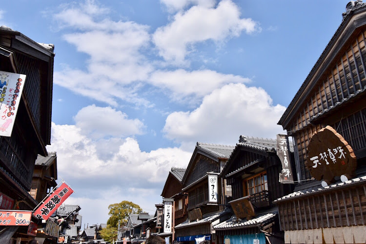 ハリアーの伊勢神宮・おかげ横町に関するカスタム事例の投稿画像3枚目