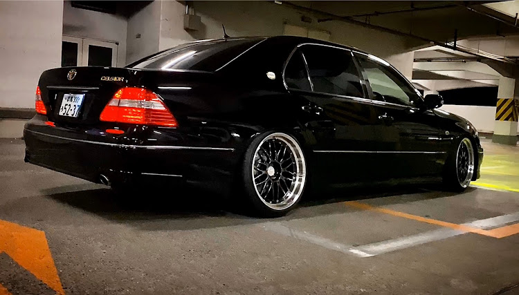 セルシオの今年もお世話になりました・BBS LMに関するカスタム事例の投稿画像3枚目