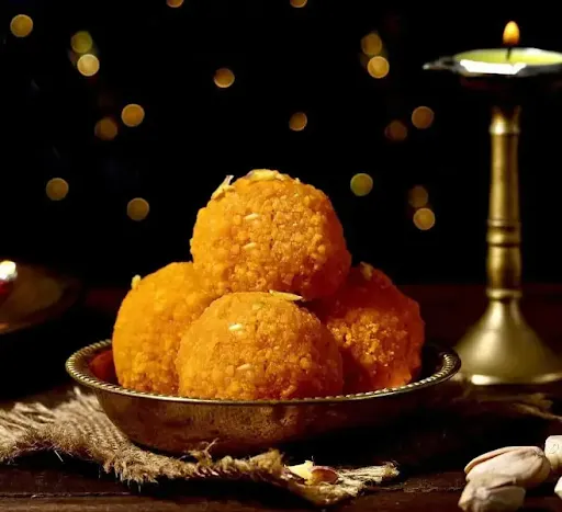 Desi Ghee Moti Chor Ladoo