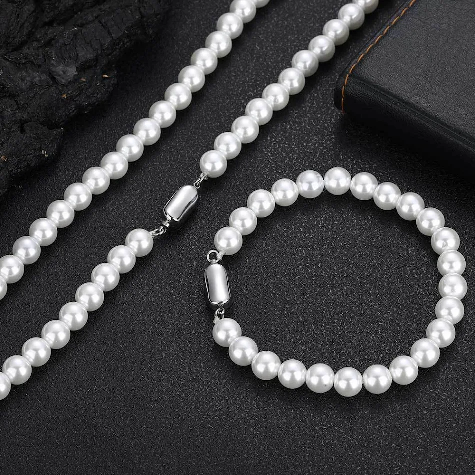 Bransoletka Hip Hop z perłami 8mm dla kobiet – lekki luksus i unikalny design. Dodaj blasku i elegancji swojemu wyglądowi.