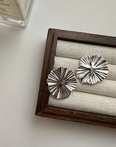 Boucles d'oreilles fleurs larges en - 2