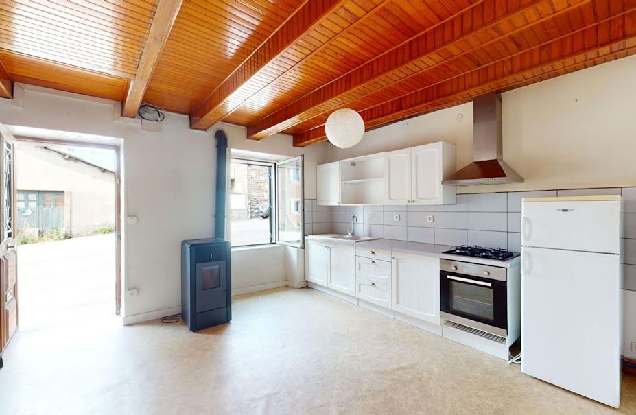 Vente maison 3 pièces 51 m² à Pont-de-Salars (12290), 69 000 €