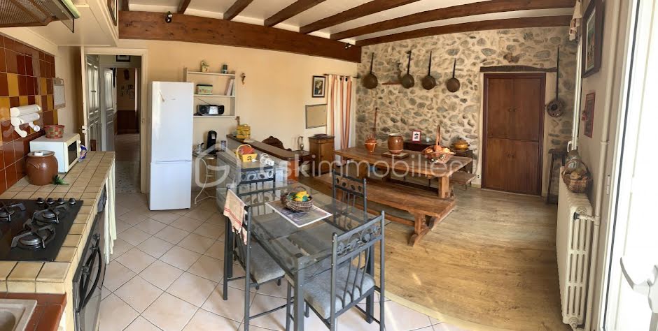 Vente maison 6 pièces 122 m² à Maureillas-las-Illas (66480), 269 000 €