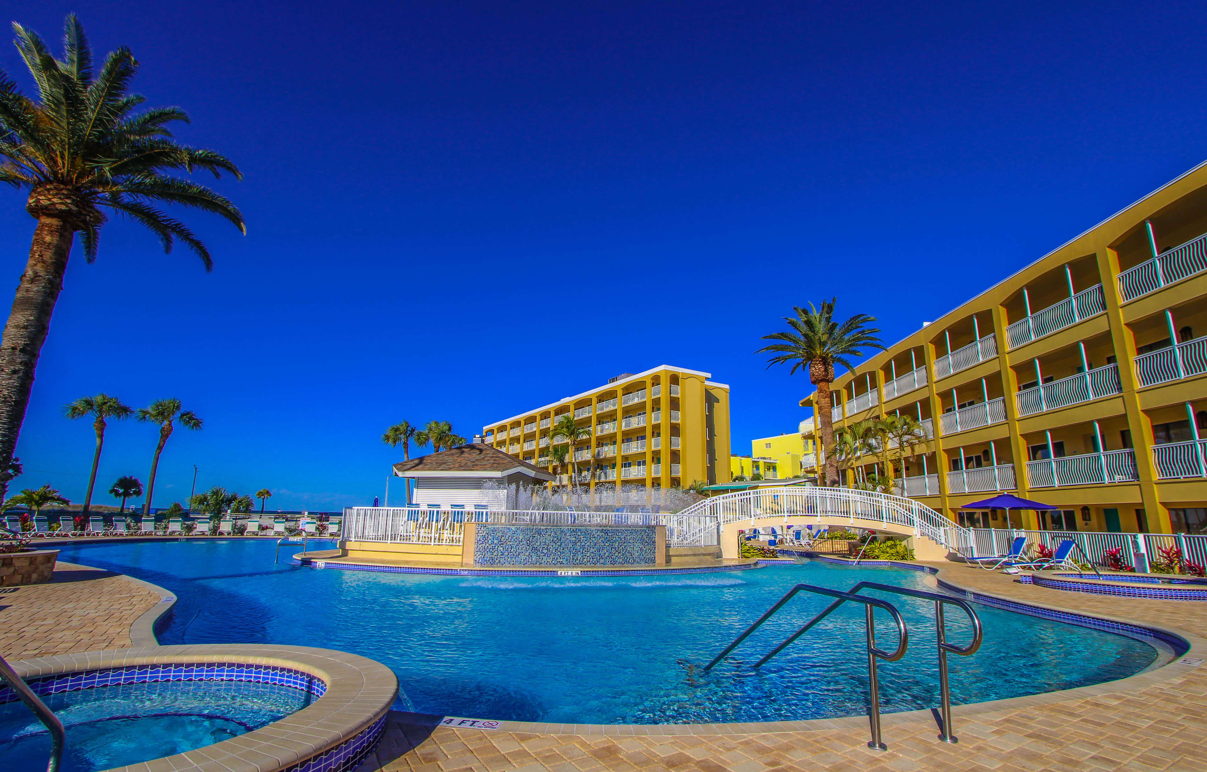 About Coral Reef Beach Resort in St Pete Beach FL