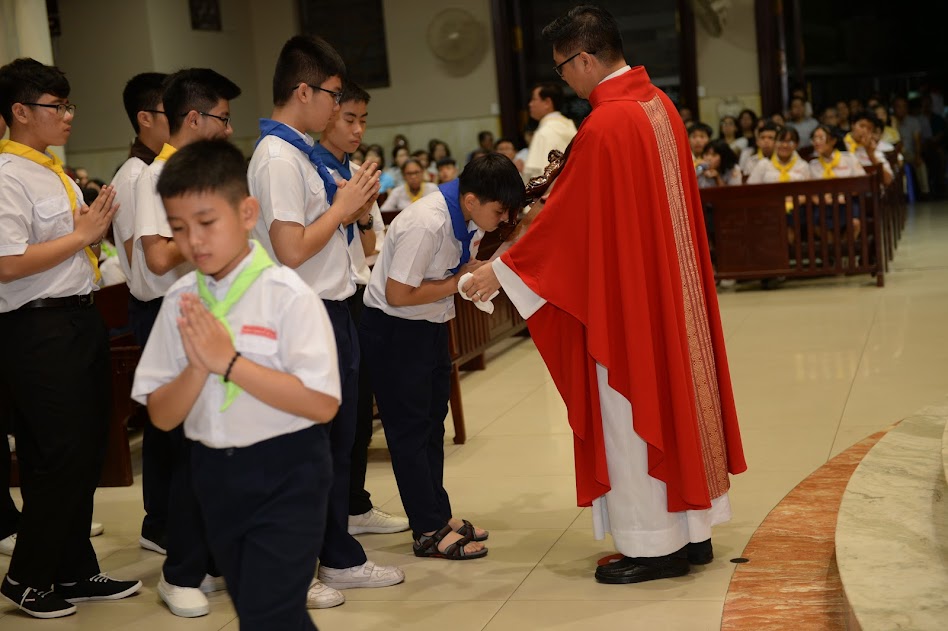 Nghi thức thứ sáu Tuần Thánh 2018