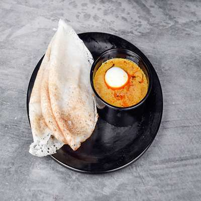 3 Appam With Egg Curry