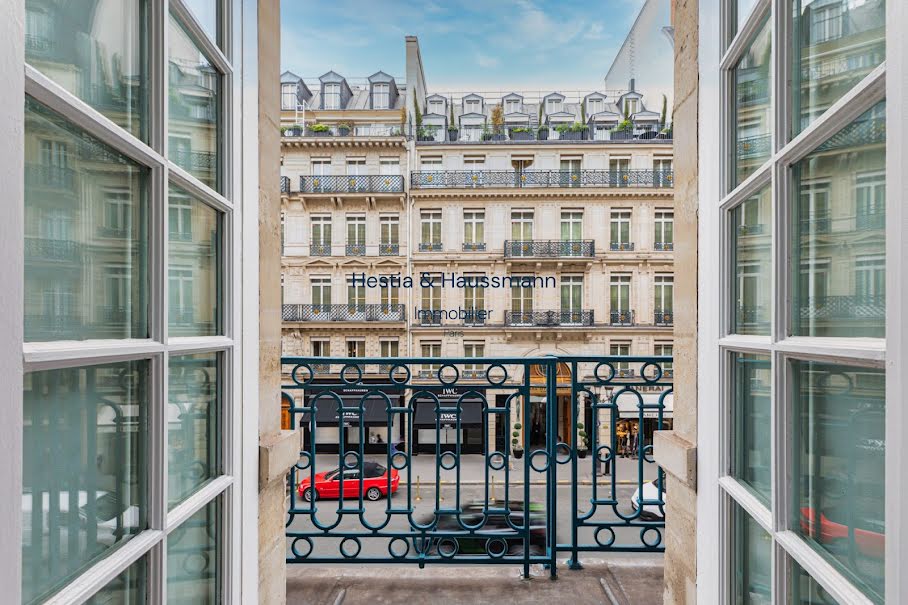 Location meublée appartement 2 pièces 37 m² à Paris 2ème (75002), 3 700 €