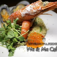 We & Me Cafe