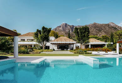 Villa avec piscine et jardin 3