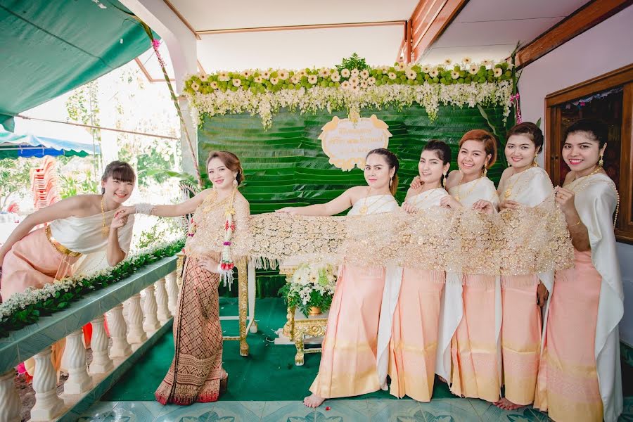 Wedding photographer Somsak Jaemmor (ganolfphoto). Photo of 8 September 2020