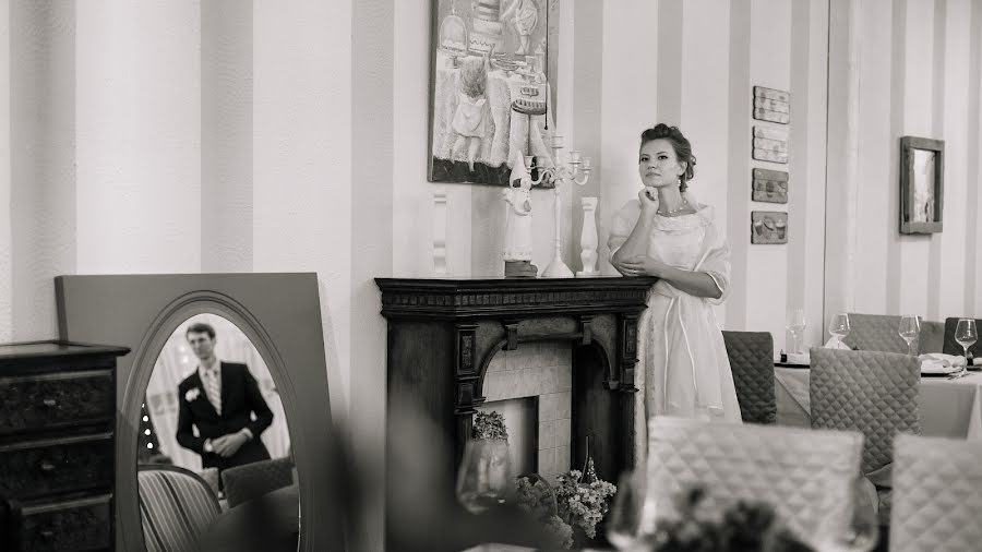 Fotografo di matrimoni Evgeniy Pertaiya (dragoh). Foto del 25 ottobre 2015