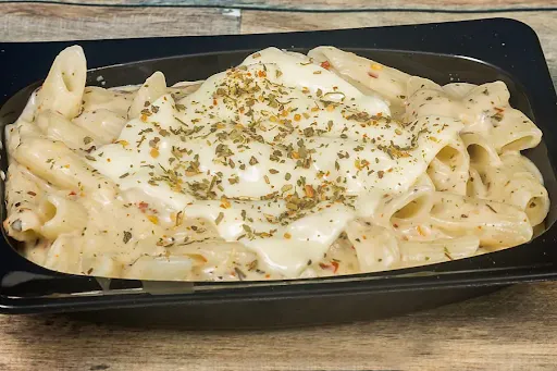 White Sauce Penne Pasta