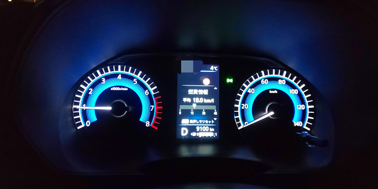 ルークスの#037・100系のハイエースバン🚐・走行距離が9100km・ミニカーに関するカスタム事例の投稿画像2枚目