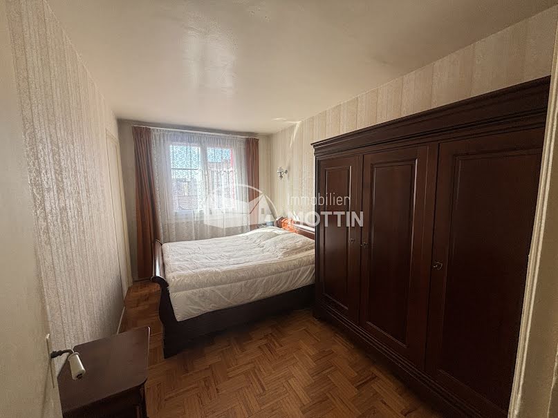 Location meublée appartement 2 pièces 41 m² à Vitry-sur-Seine (94400), 870 €