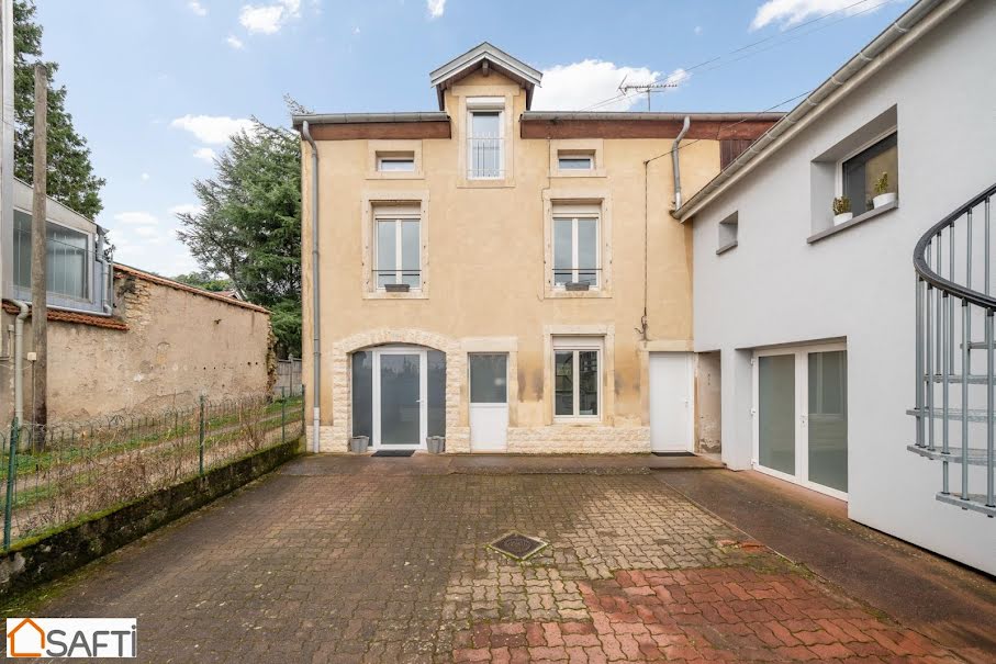 Vente maison 5 pièces 145 m² à Nancy (54000), 320 000 €