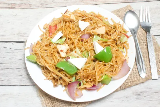 Veg Hakka Noodles