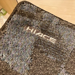 ハイエースバン