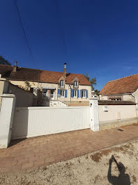 maison à Villeneuve-sur-Yonne (89)