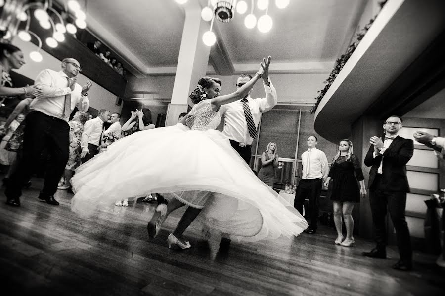 Fotografo di matrimoni Branislav Stefanik (stefanik). Foto del 21 marzo 2018