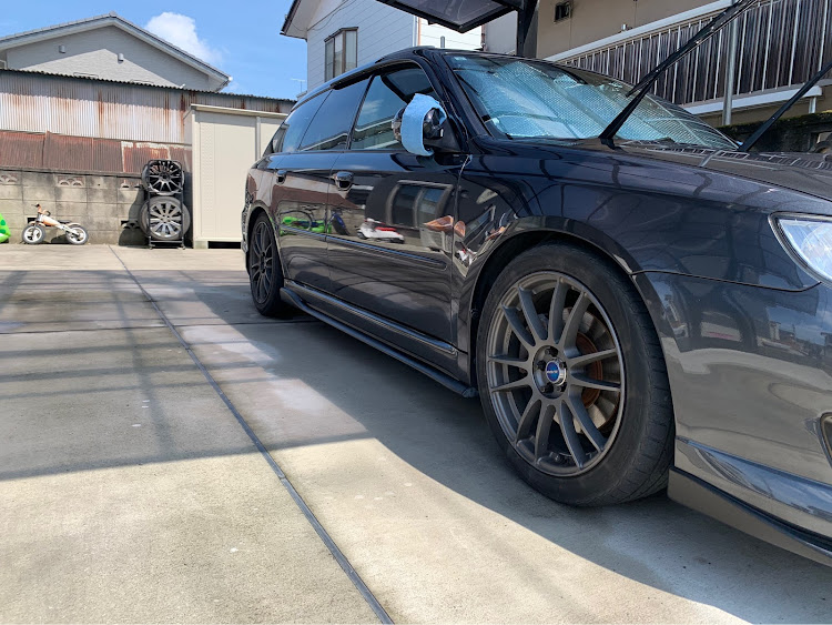 レガシィツーリングワゴンの洗車、コーティング・虫がつく季節・ホイール購入・やることいっぱい・梅雨明け？に関するカスタム事例の投稿画像2枚目