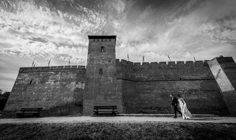 Hochzeitsfotograf Calin Dobai (dobai). Foto vom 14. September 2018