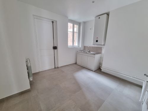 Location  appartement 4 pièces 81.96 m² à Paris 15ème (75015), 2 425 €