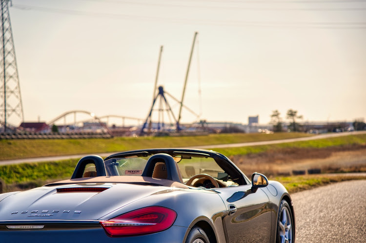 ボクスターのボクスター（オープン）・梅とコラボ・夜桜・ドライブに関するカスタム事例の投稿画像7枚目