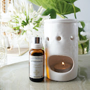 Africology aromatherapy oil burner and atmosphere fragrance.