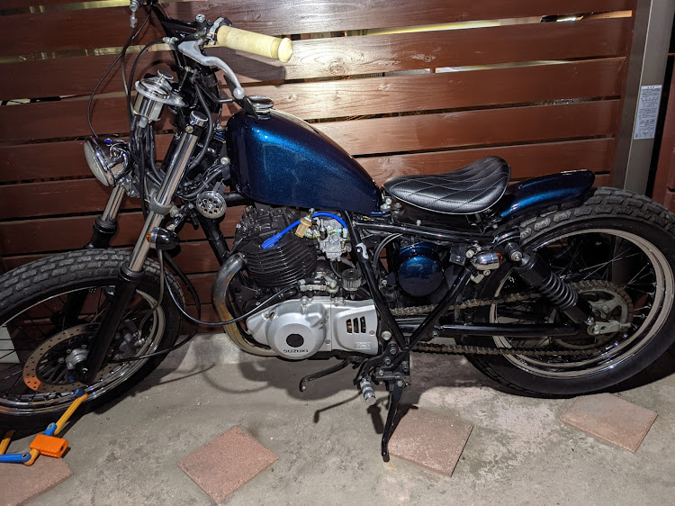 シルビアのDIY・マフラー・オートバイ・グラストラッカービッグボーイに関するカスタム事例の投稿画像3枚目