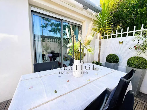 Apartment with terrace 3