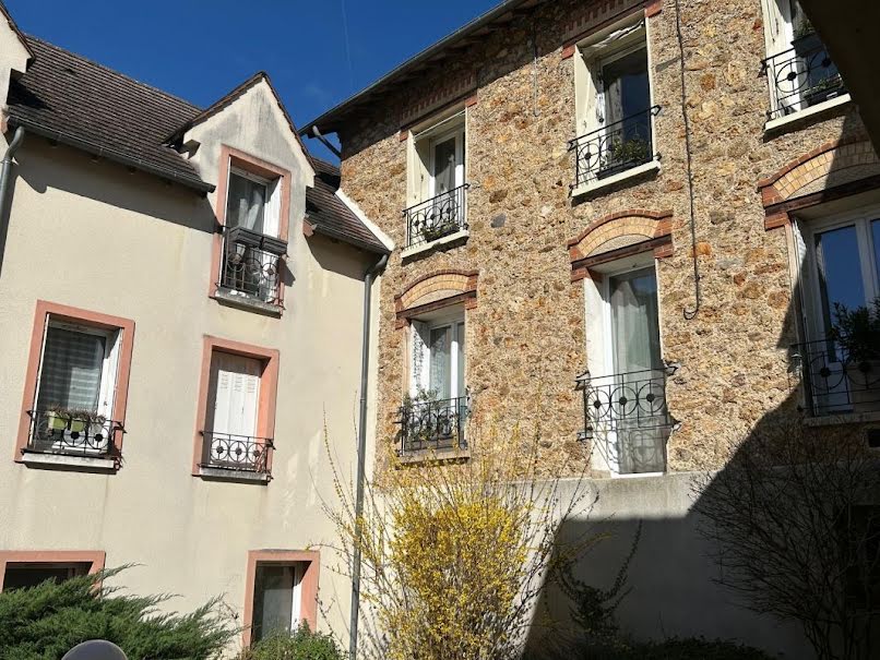 Vente appartement 1 pièce 22.7 m² à Gif-sur-Yvette (91190), 98 000 €