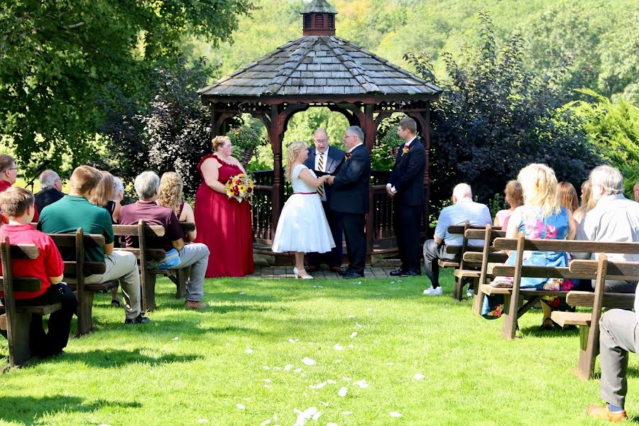 Fotografo di matrimoni Amanda Doty (amandadotyphoto). Foto del 8 settembre 2019