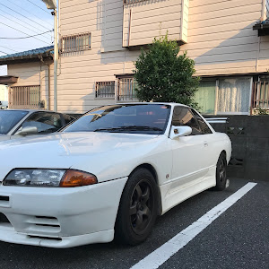 スカイライン R32