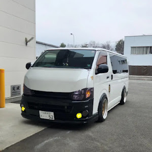 ハイエースバン KDH201V