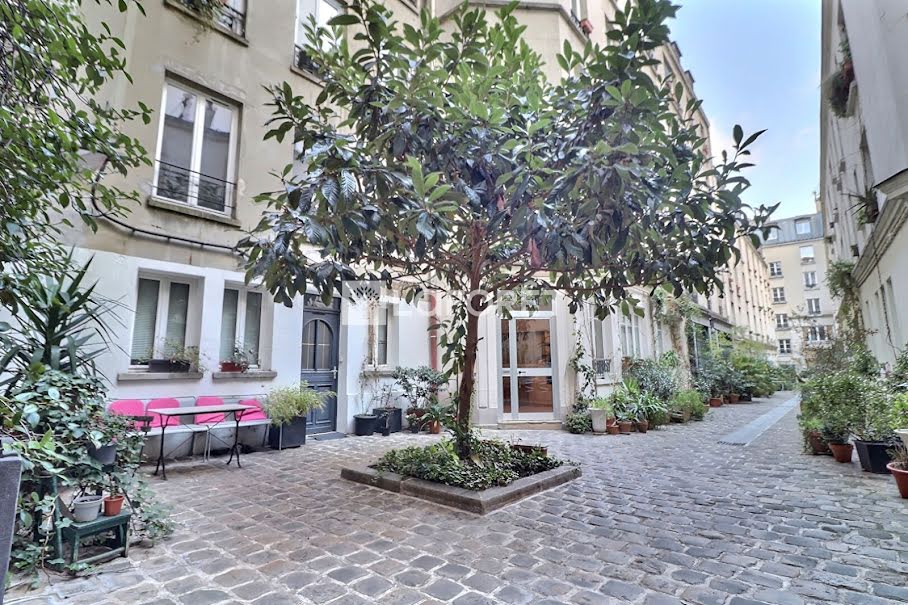 Vente appartement 3 pièces 77 m² à Paris 10ème (75010), 700 000 €