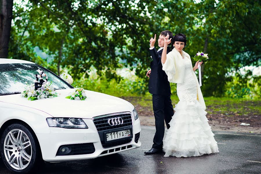 Wedding photographer Mikhail Ulyannikov (docer). Photo of 16 April 2014