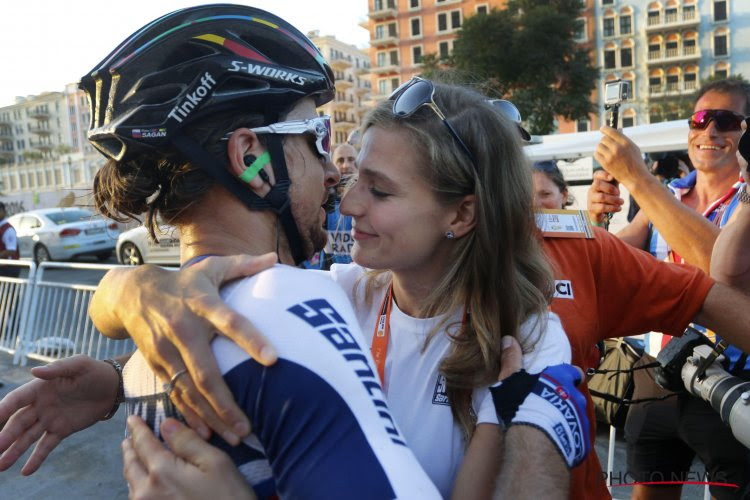 Peter Sagan en vrouw Katarina in een wel zéér bijzondere outfit naar galabal UCI