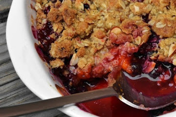 Recipe: Blueberry and Apricot Crumble