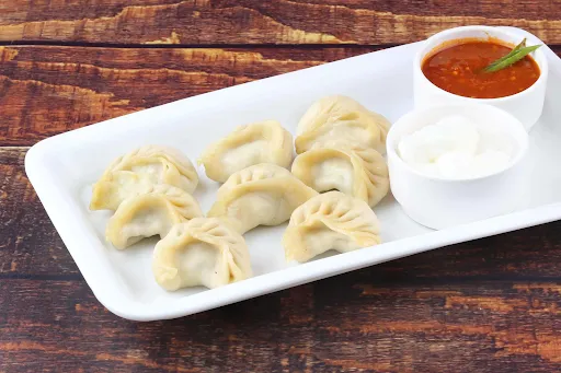 Veg Steamed Momos [10 Pieces]