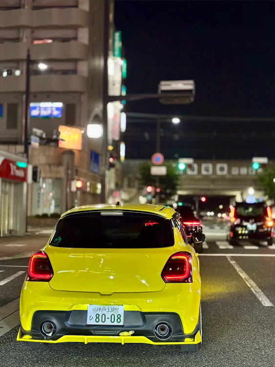 スイフトスポーツのテールランプのこだわり・スイフト・zc33s・塗装・自家塗装に関するカスタム事例の投稿画像1枚目