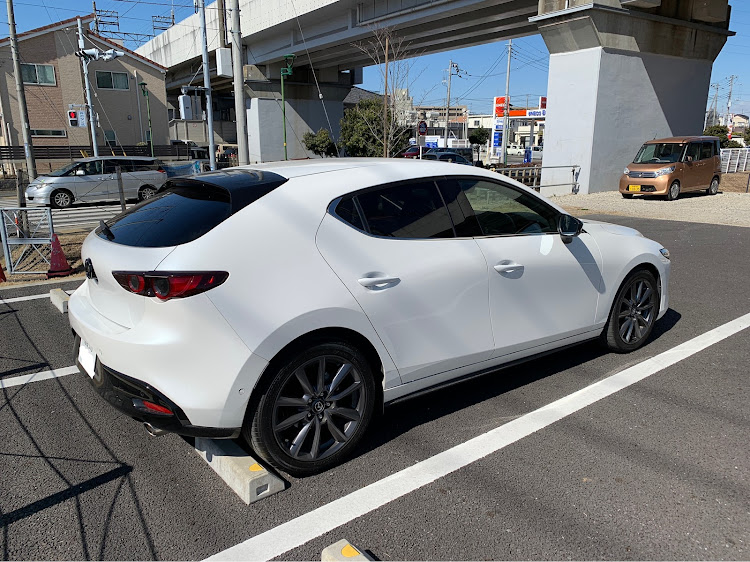 MAZDA3のsakuraboston さんが投稿したカスタム事例の投稿画像1枚目
