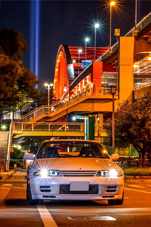 スカイライン GT-Rの神戸ポートタワー・イツメンに関するカスタム事例の投稿画像5枚目