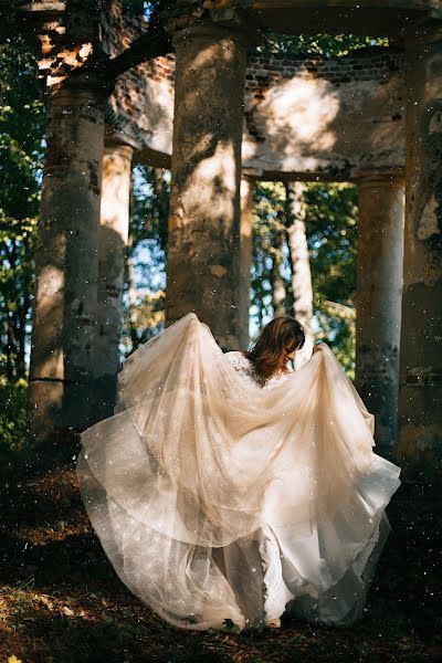 Fotógrafo de casamento Asya Galaktionova (asyagalaktionov). Foto de 24 de janeiro 2019