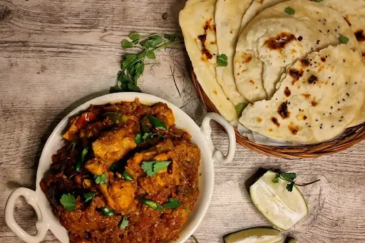 Paneer Lababdar Meal