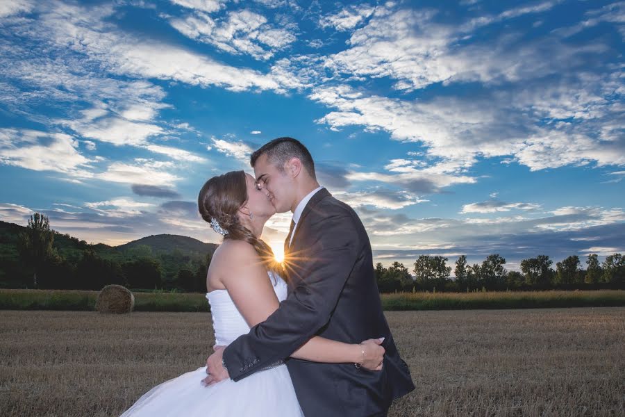 Wedding photographer Nóra Varga (varganorafoto). Photo of 14 February 2017